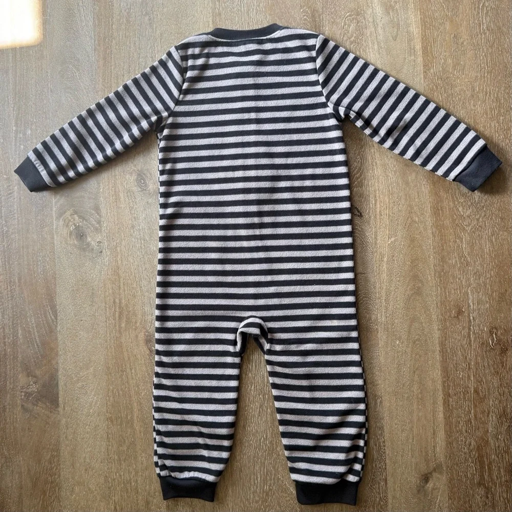 🐻 2/$25 • Carter's | Bundle • Cute Bear Print Onesie Fleece Jammies • 3T/4T